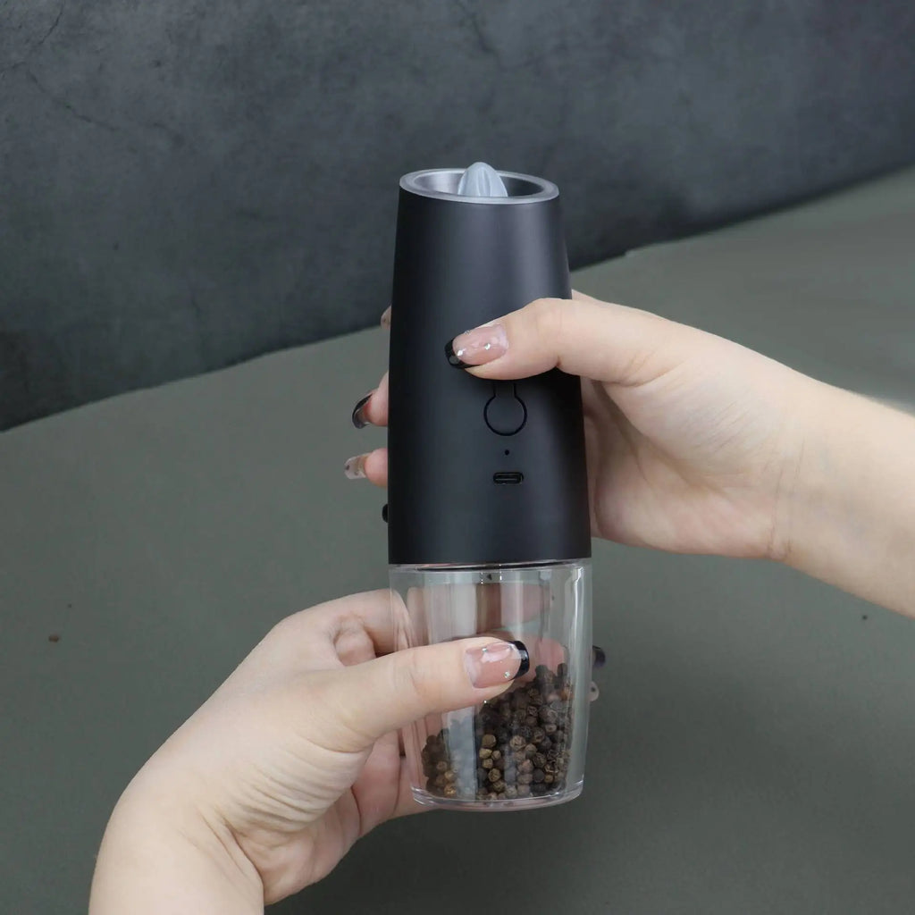 2PCElectric Pepper Grinder Salt And Pepper Grinder USB Rechargeable Adjustable Coarseness Spice Mill With LED Light Kitchen Tool